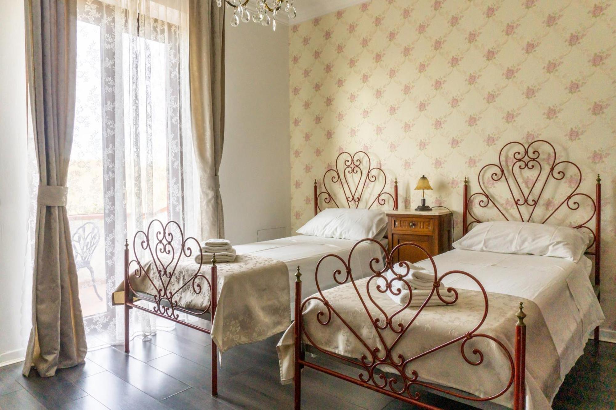 Villa Nerone B&B Lorenzana エクステリア 写真