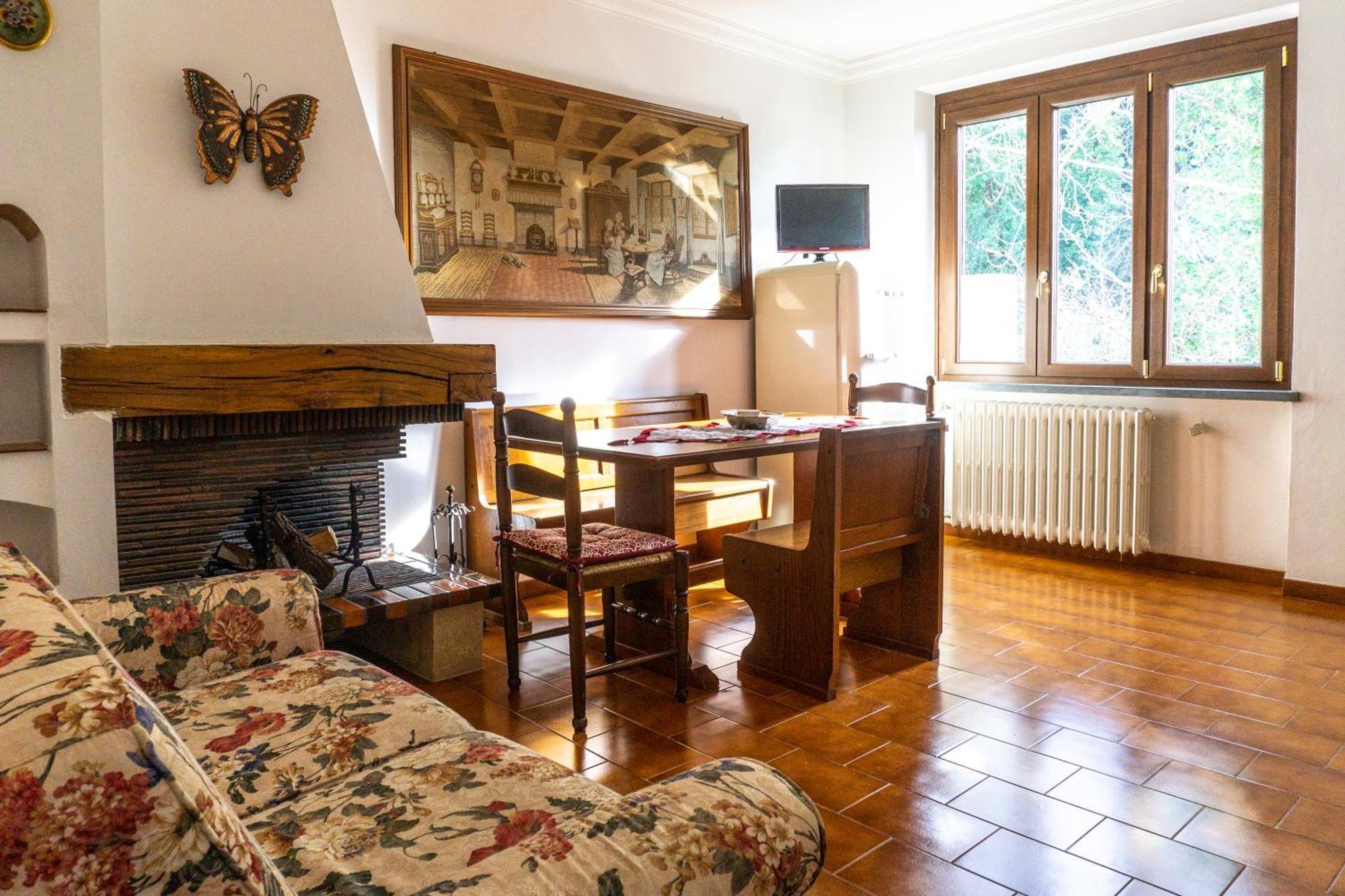 Villa Nerone B&B Lorenzana エクステリア 写真
