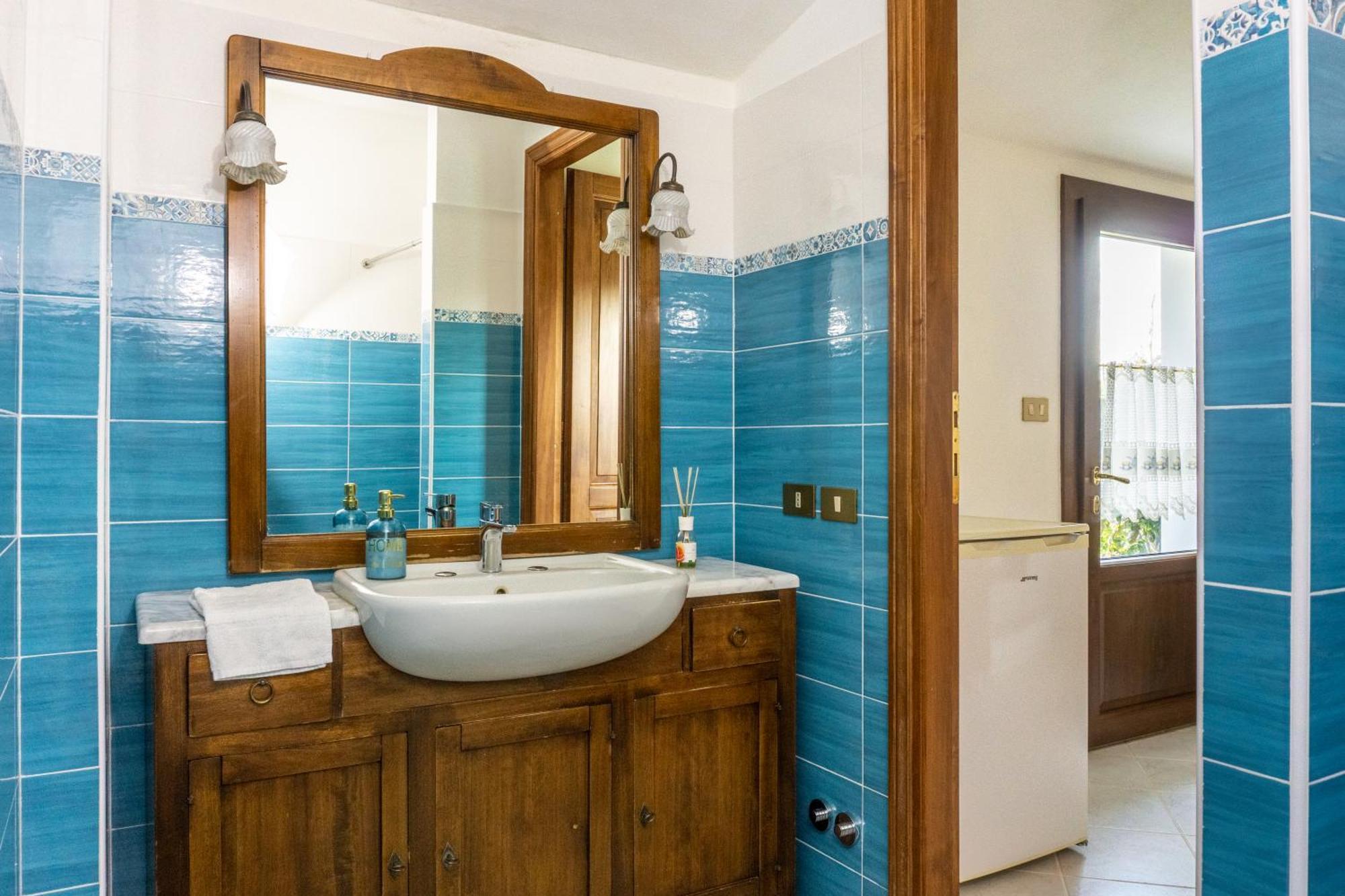 Villa Nerone B&B Lorenzana エクステリア 写真